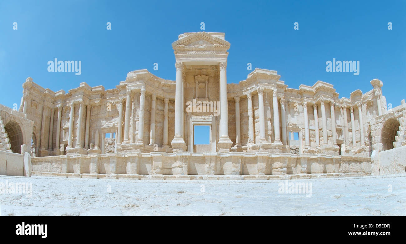 The ruins of the ancient city of Palmyra, Syria Stock Photo - Alamy