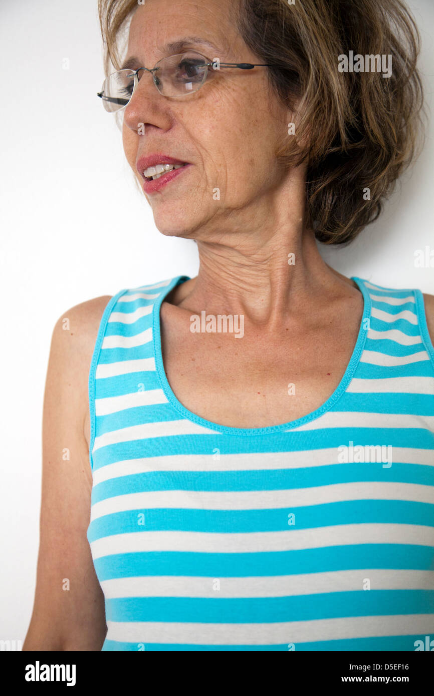 Flat chest woman hi-res stock photography and images - Alamy