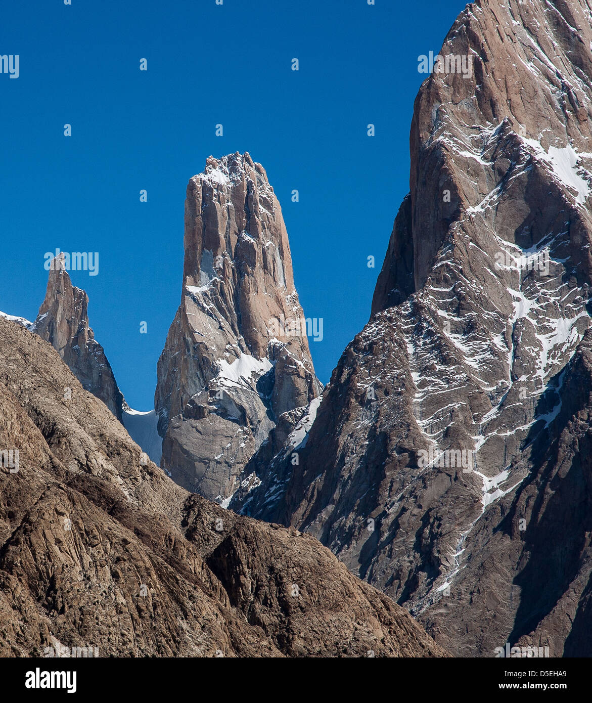 Trango Towers Baltoro Glacier Stock Photo Alamy