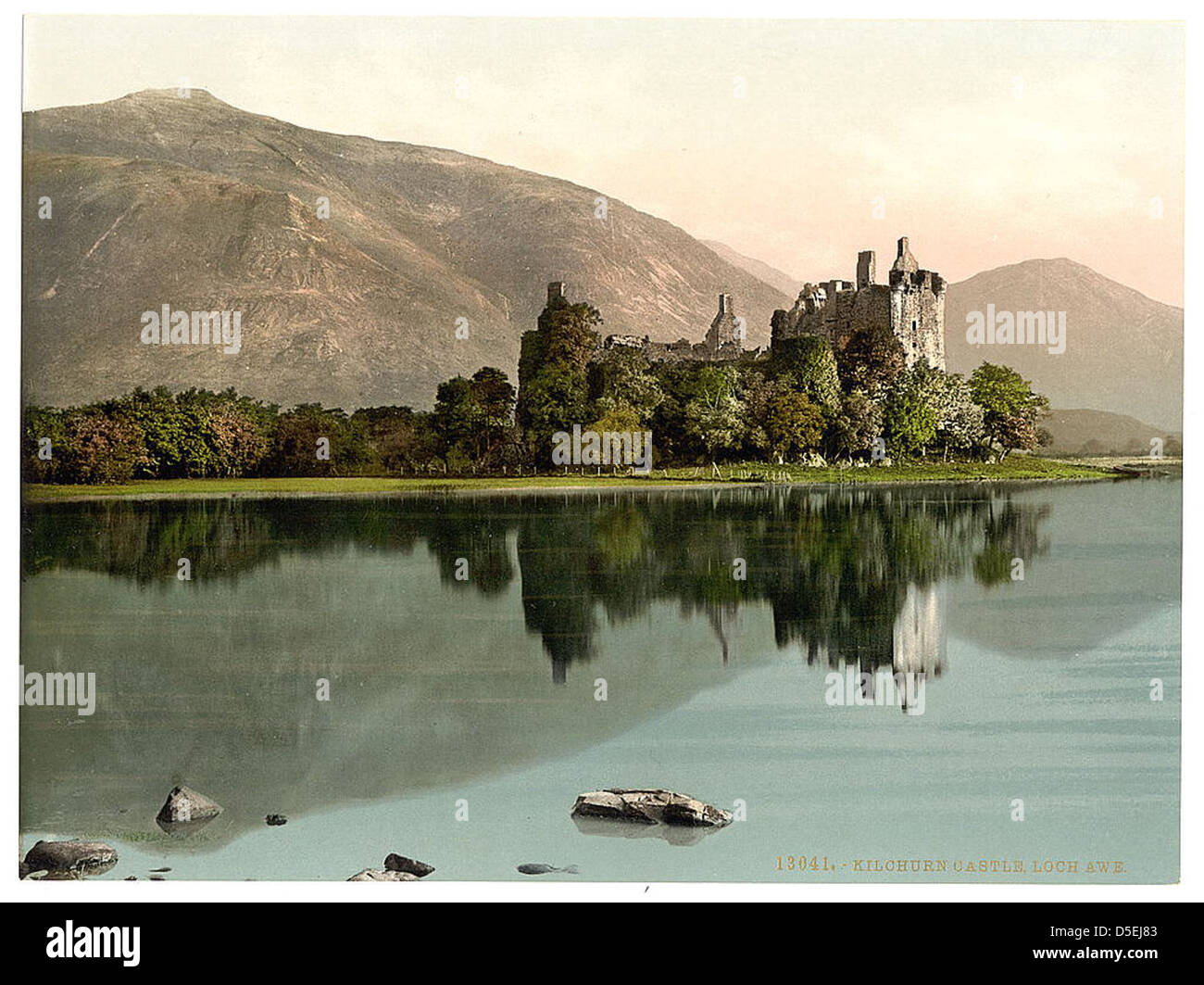 [Kilchurn Castle, Loch Awe, Scotland] (LOC) Stock Photo