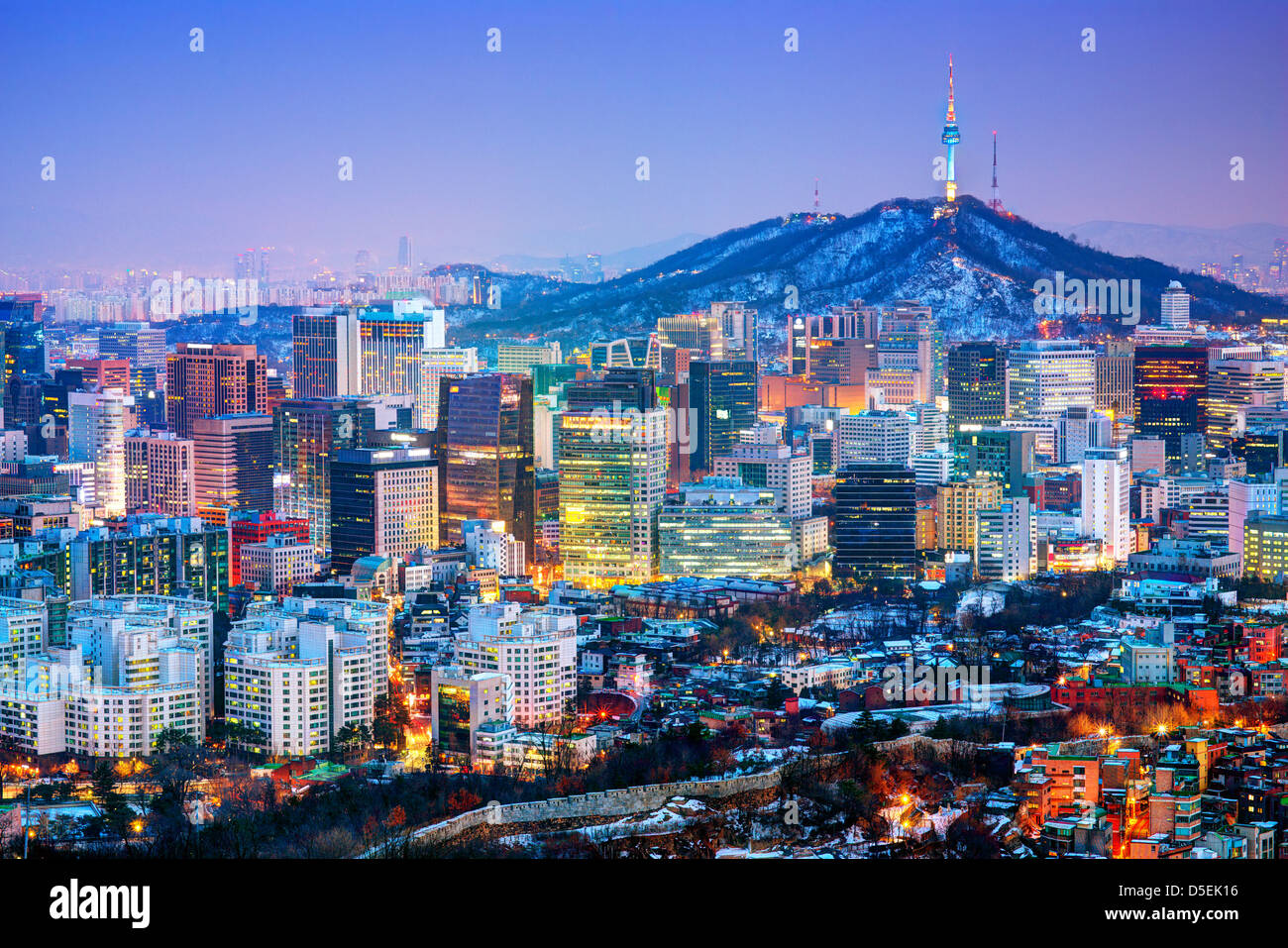 Downtown cityscape of Seoul, South Korea Stock Photo