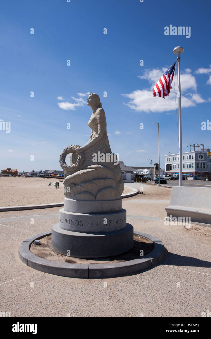 A statue at Hampton Beach, New Hampshire, USA Stock Photo Alamy