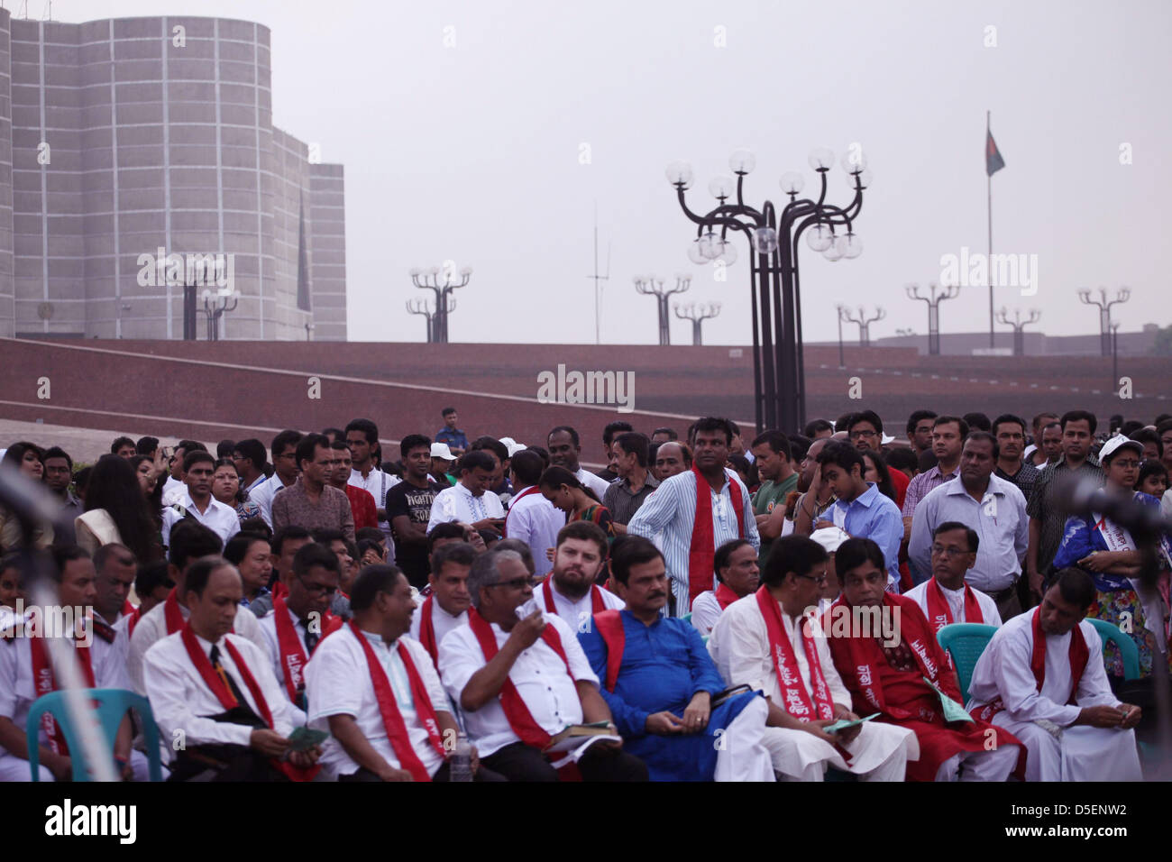 Dhaka,Bangladesh 31th March 2013; Thousands of Christians including many  Catholics prayed and sang together in an ecumenical Easter Sunrise prayer service  in front of the Bangladesh national parliament building in Dhaka early, image size:1300x956