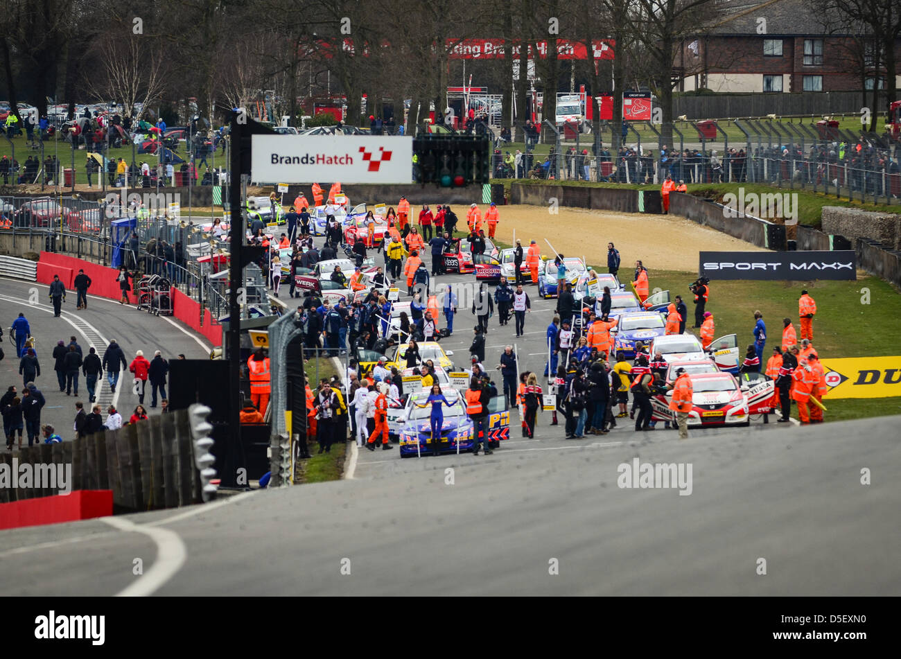Round 1, British Touring Car Championship. Brands Hatch Race circuit ...