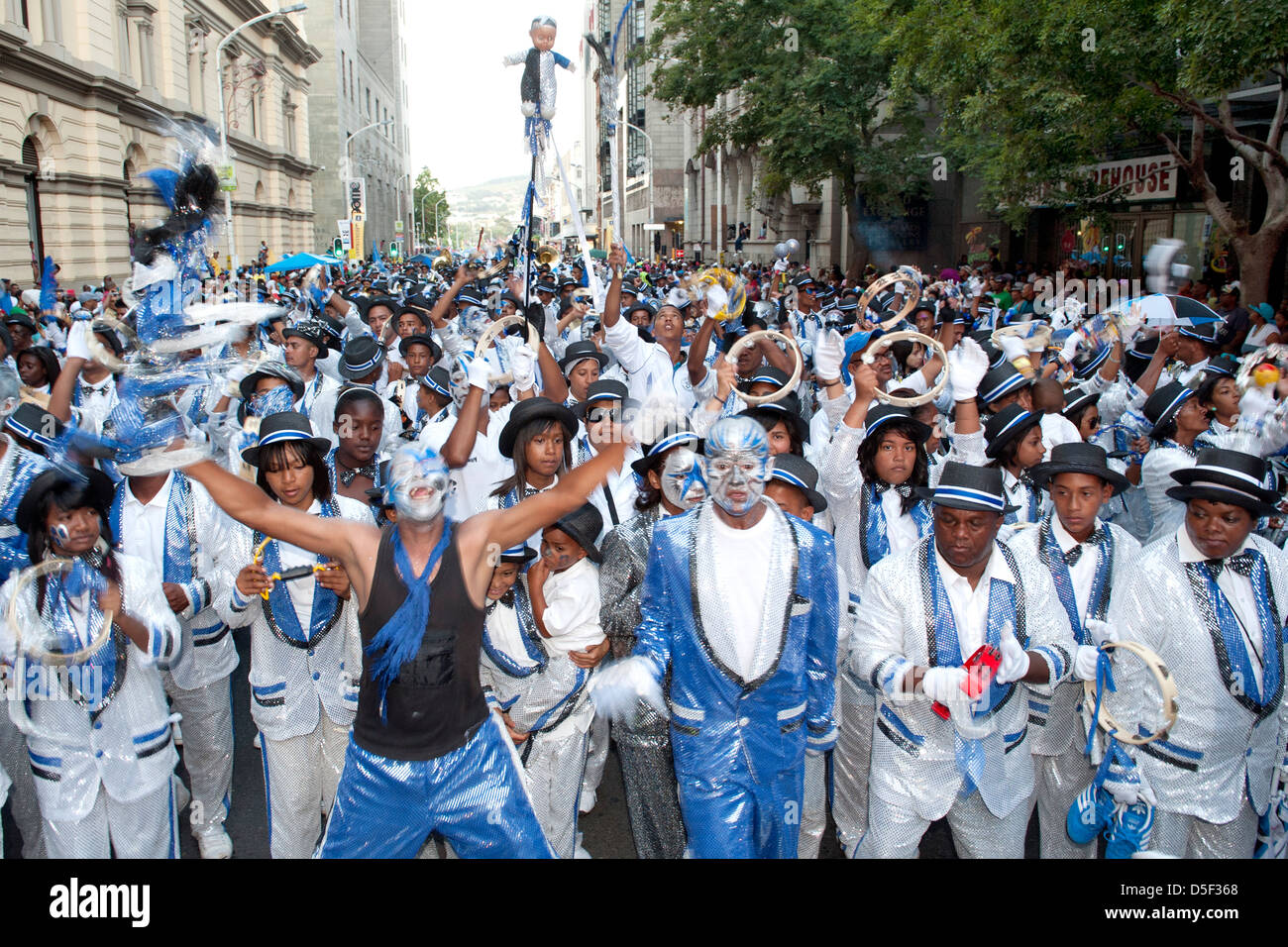 The Cape Minstrels / Kaapse Klopse parade held annually on the 2nd January in Cape Town, South Africa. Stock Photo