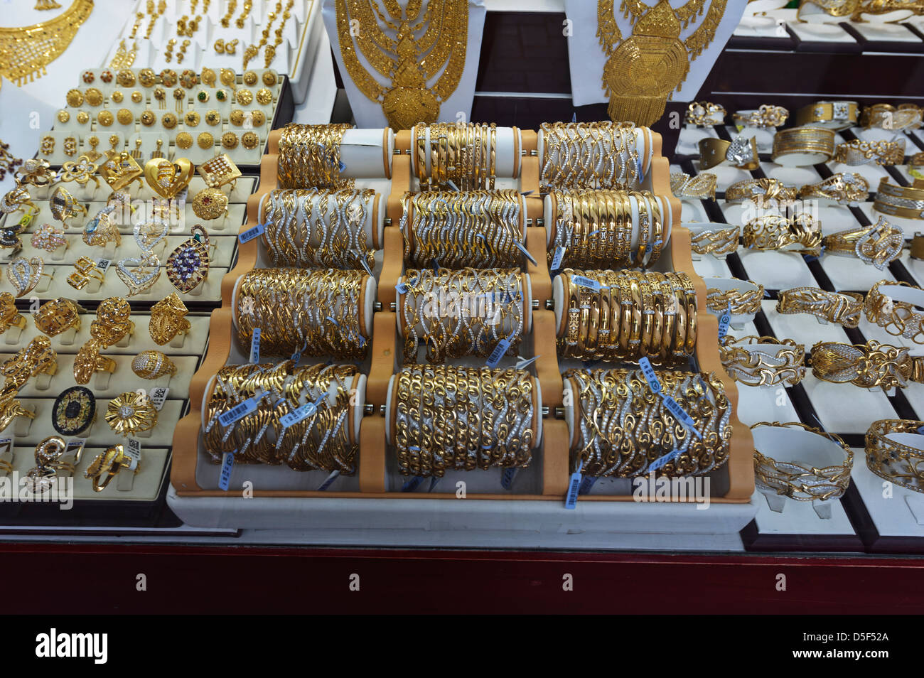 Gold jewellery rings, necklaces, bracelets for sale, Dubai Gold Souk