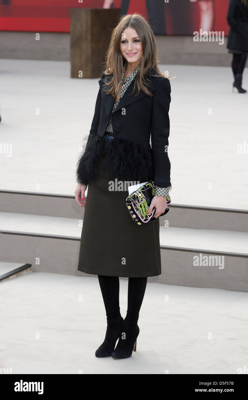 Olivia Palermo arrives for the Burberry Prorsum fashion collection during  London Fashion Week Stock Photo - Alamy