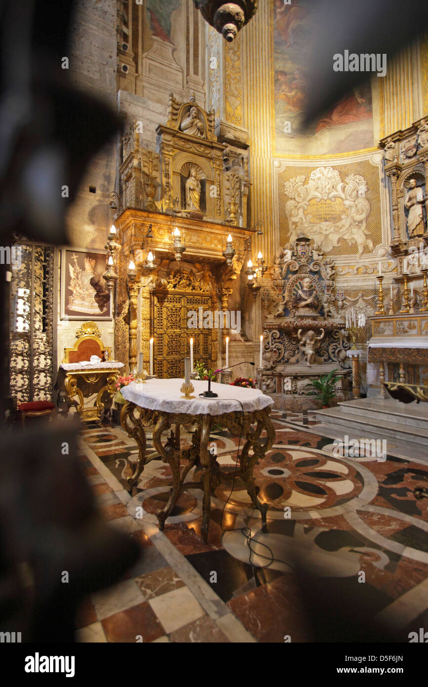 chapel-of-saint-agatha-in-the-cathedral-of-catania-sicily-italy-stock