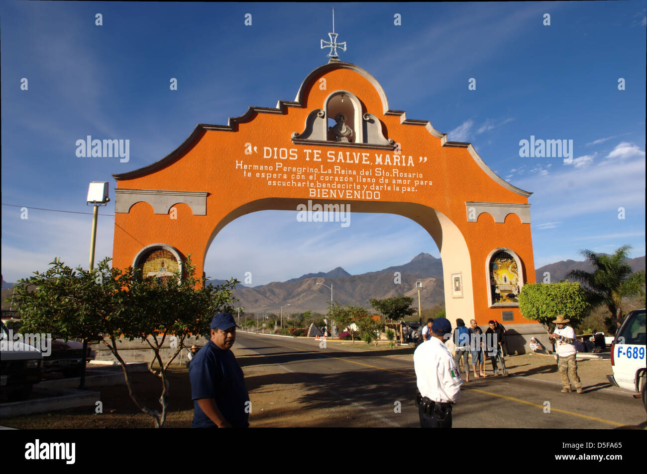 Welcome Arch, Talpa de Allende, Mexico Stock Photo - Alamy