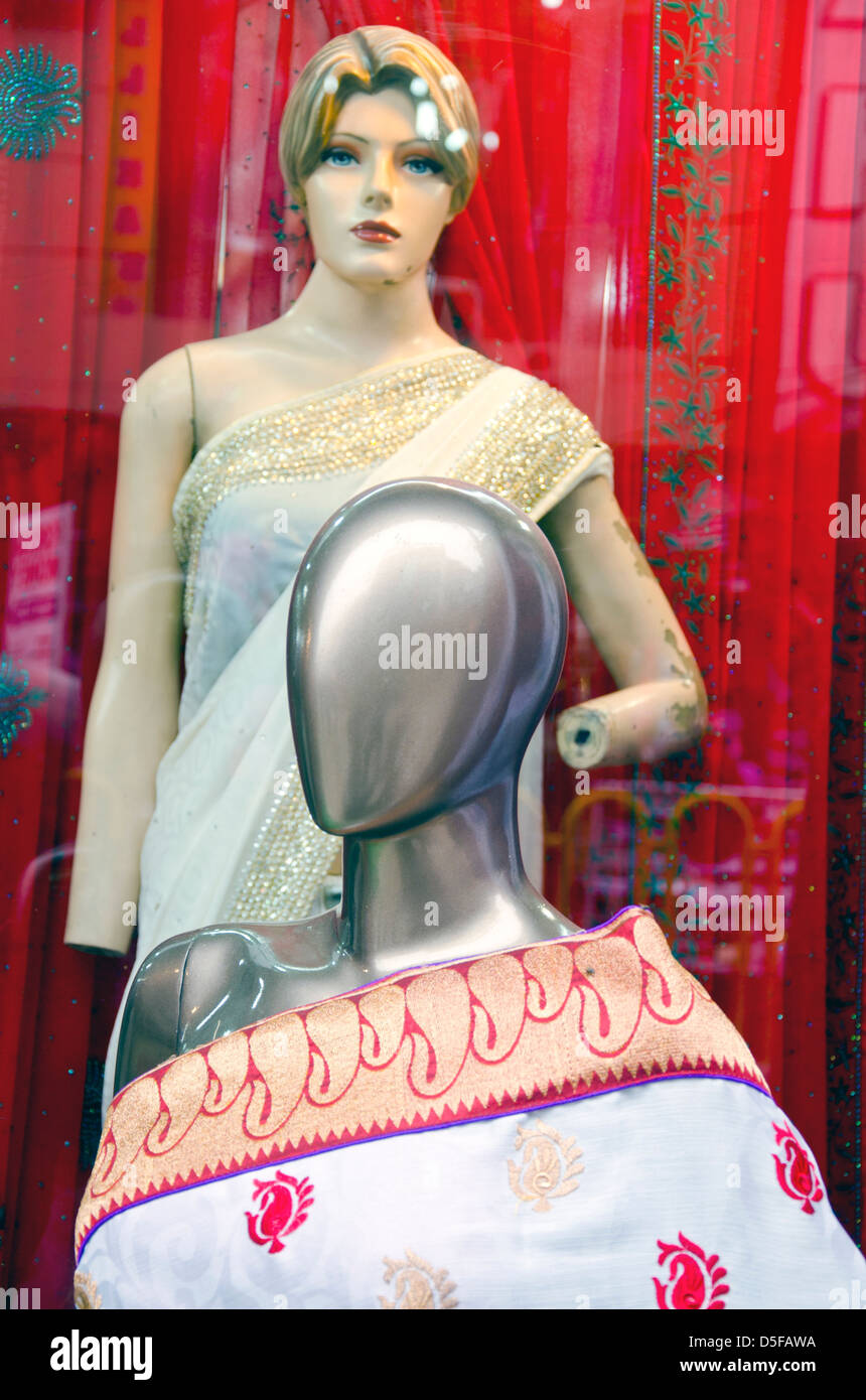 India mannequins hires stock photography and images Alamy