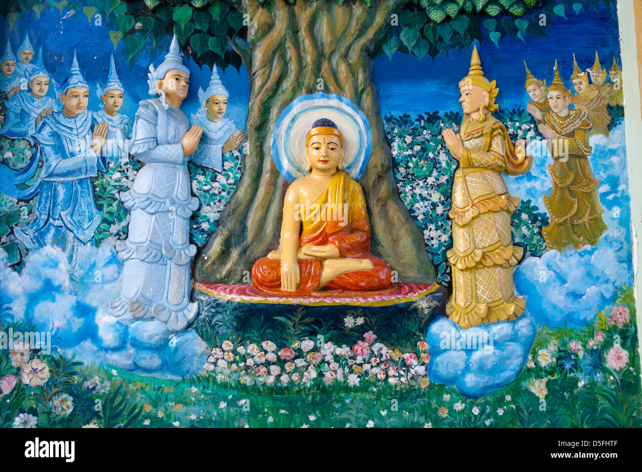 Painting depicting the life of Buddha on a prayer hall wall, Shwedagon Pagoda, Yangon (Rangoon