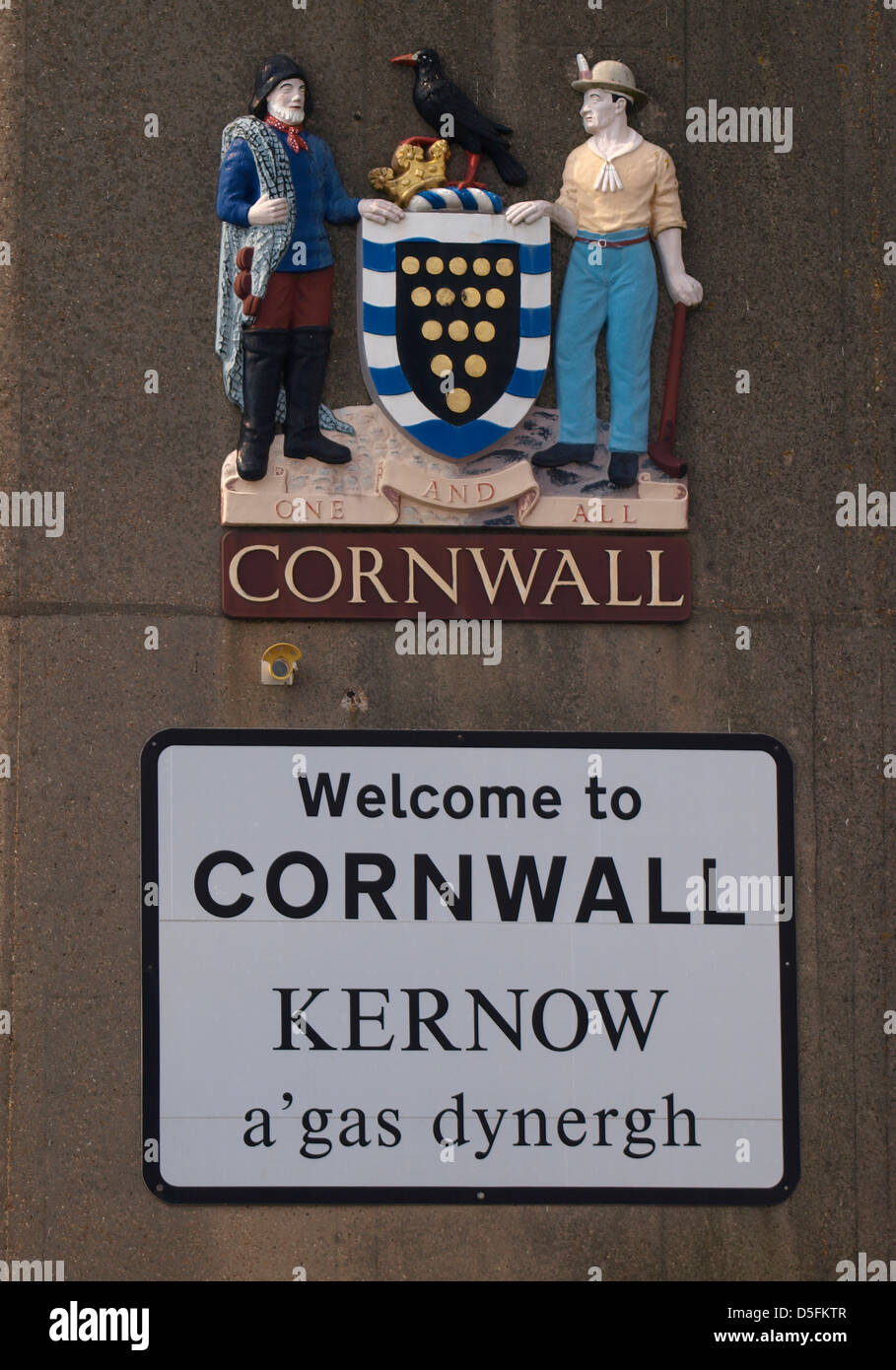 Welcome to Cornwall sign and crest on the Tamar Bridge, Cornwall, UK 2013 Stock Photo