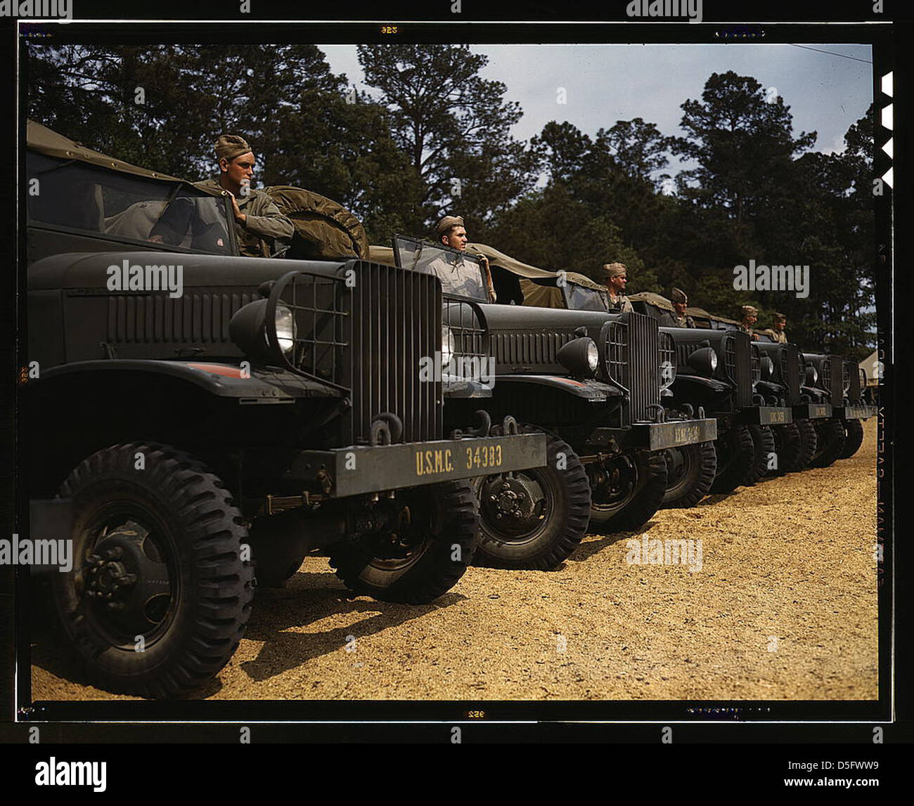 Marine corps wwii history hi-res stock photography and images – Alamy
