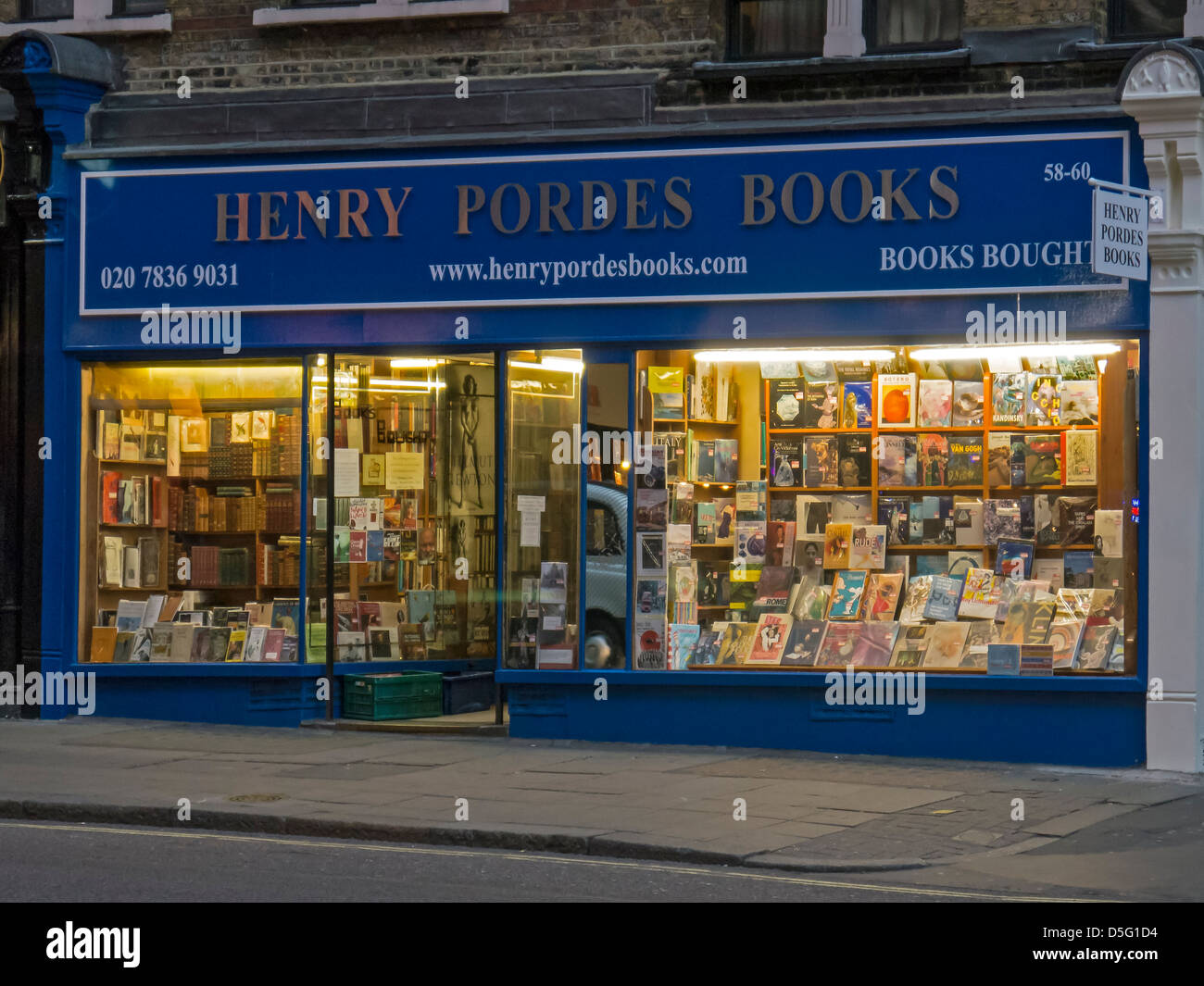Charing cross road book hires stock photography and images Alamy