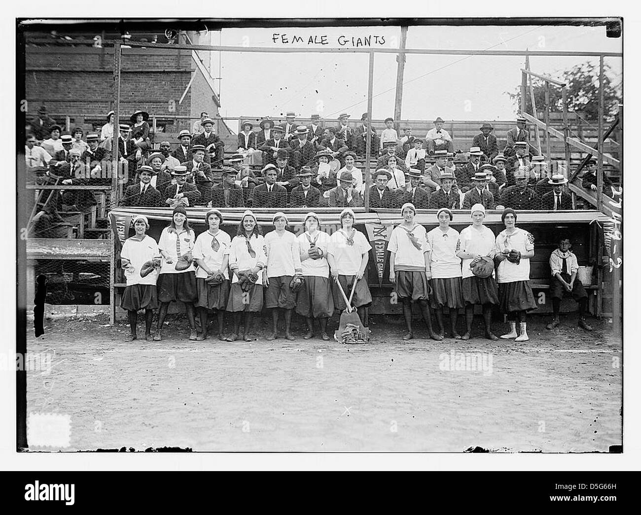 [New York Female Giants (baseball)] (LOC) Stock Photo