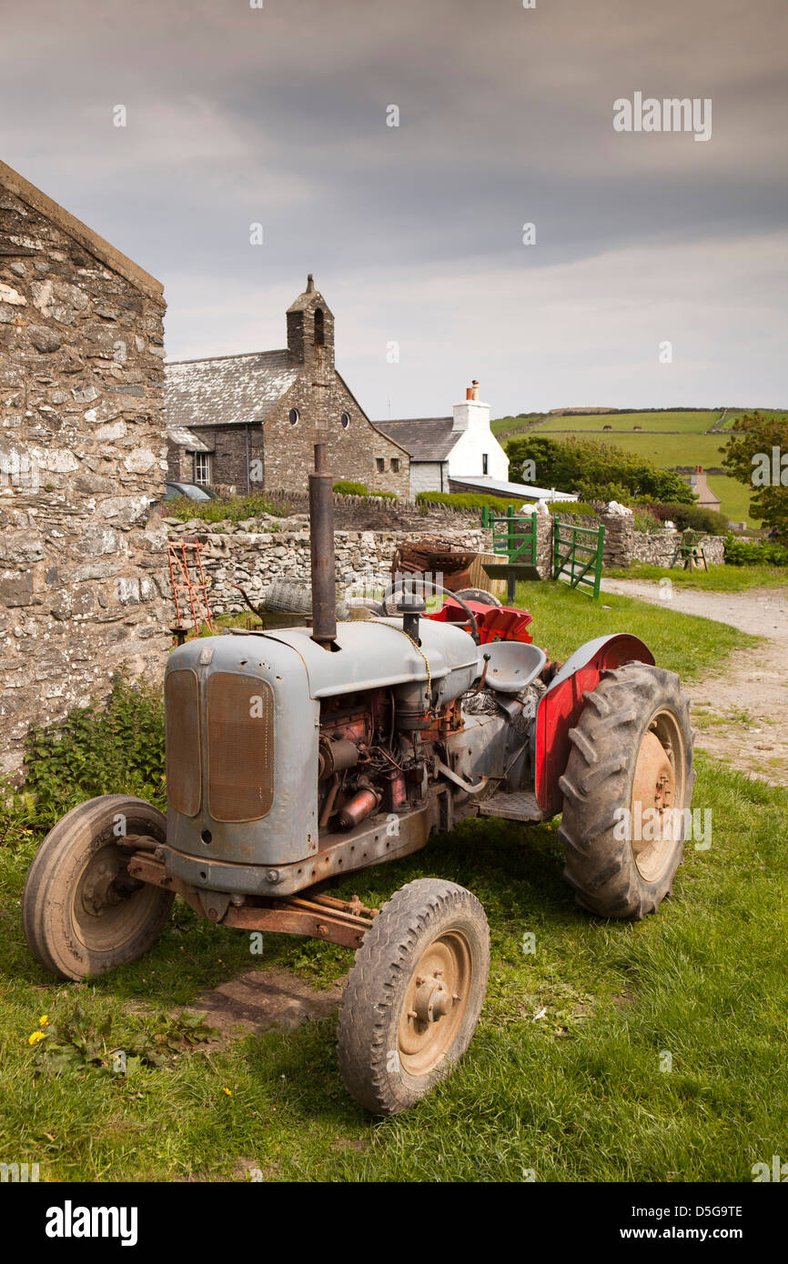 Isle of Man, Cregneash, Manx Heritage village folk museum farmyard, old Nuffield tractor Stock Photo