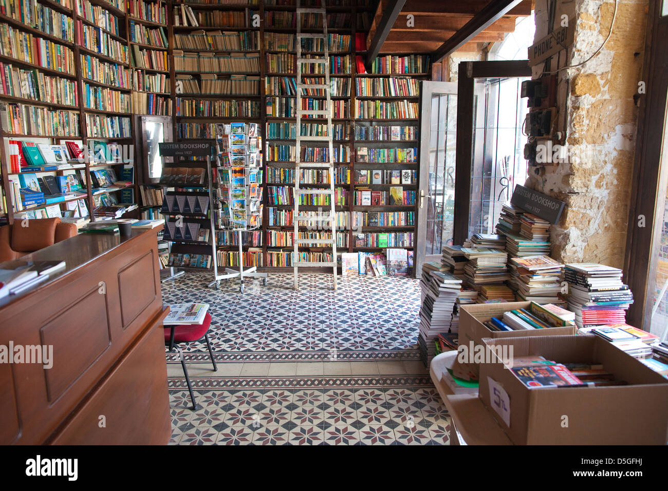 Rüstem Kitabevi bookstore in Nicosia North, Cyprus Stock Photo Alamy Rüstem Kitabevi bookstore in Nicosia North, Cyprus Stock Photo Alamy
