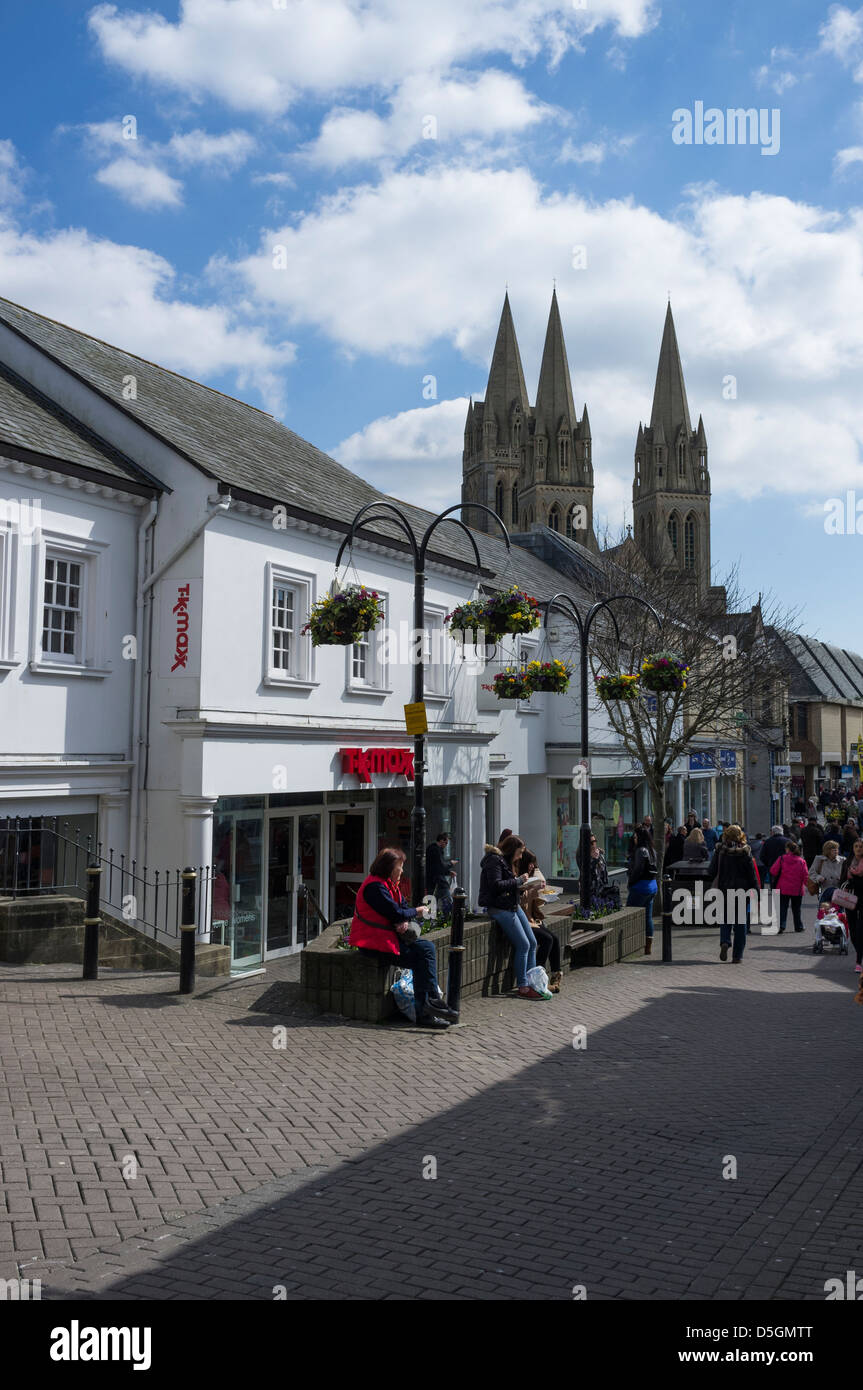 Shopping in truro hires stock photography and images Alamy