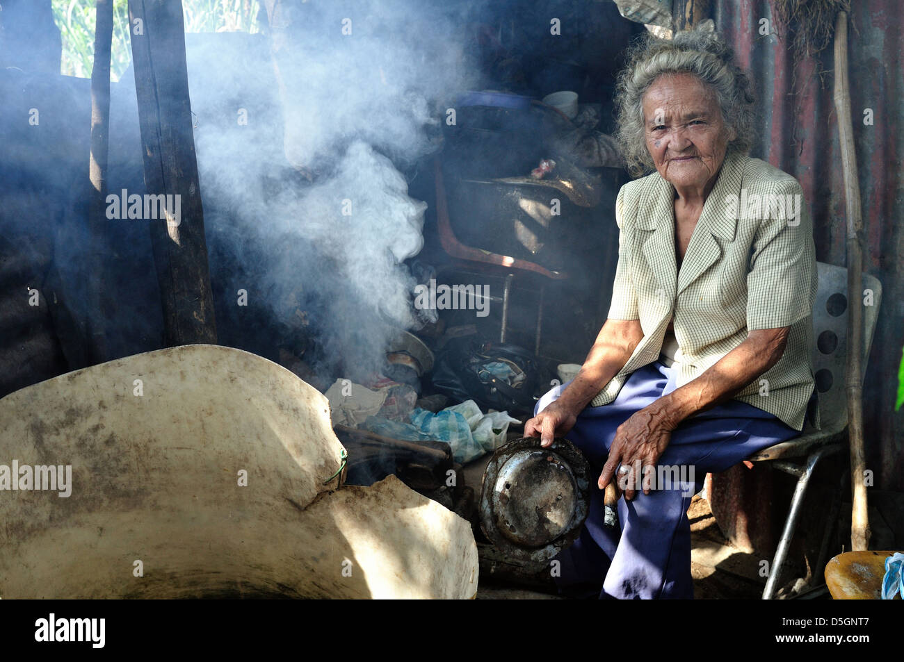 Old woman in slum RIVERA . Department of Huila. COLOMBIA Stock Photo