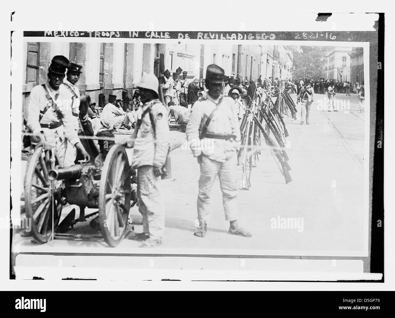 Mexico - troops in Calle de Revilladigego [i.e. Revillagigedo] (LOC) Stock Photo