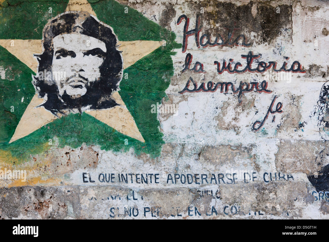 Cuba, Matanzas Province, Varadero, revolutionary wall mural Stock Photo