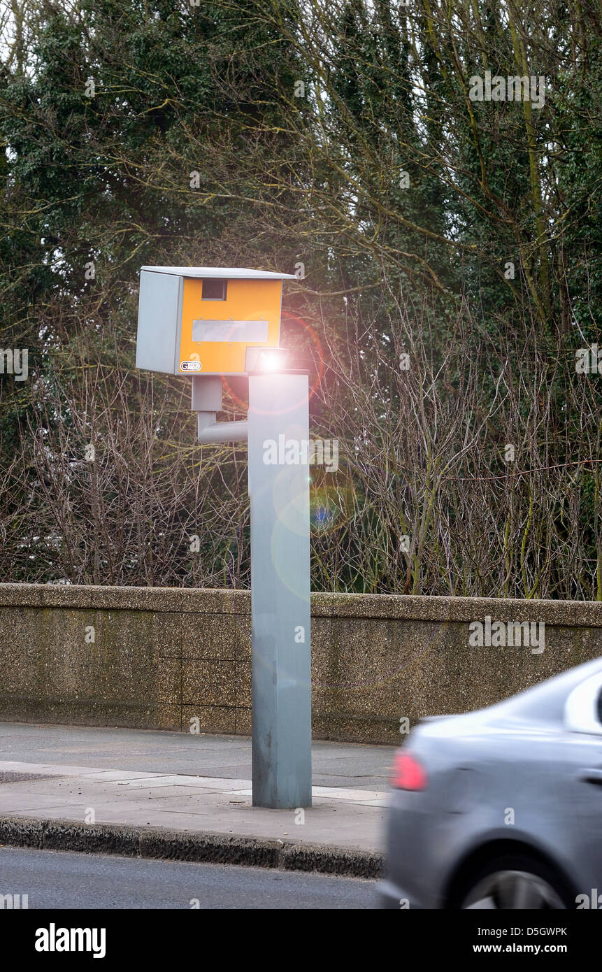 Speed camera flash hi-res stock photography and images - Alamy