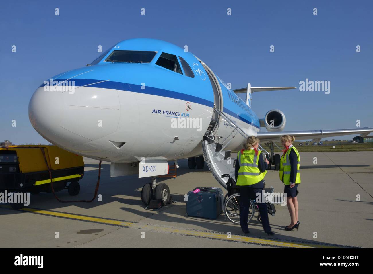 Manston, Kent, UK. 2nd April 2013. Launch day at Manston, Kent of the new KLM service between there and the main hub airport of Schiphol in Holland. The Fokker 70 aircraft will be used on the twice daily flights. KLM and Manston officials were there for the launch day. 2nd April, 2013  PICTURE BY : DORSET MEDIA SERVICE/Alamy Live News Stock Photo