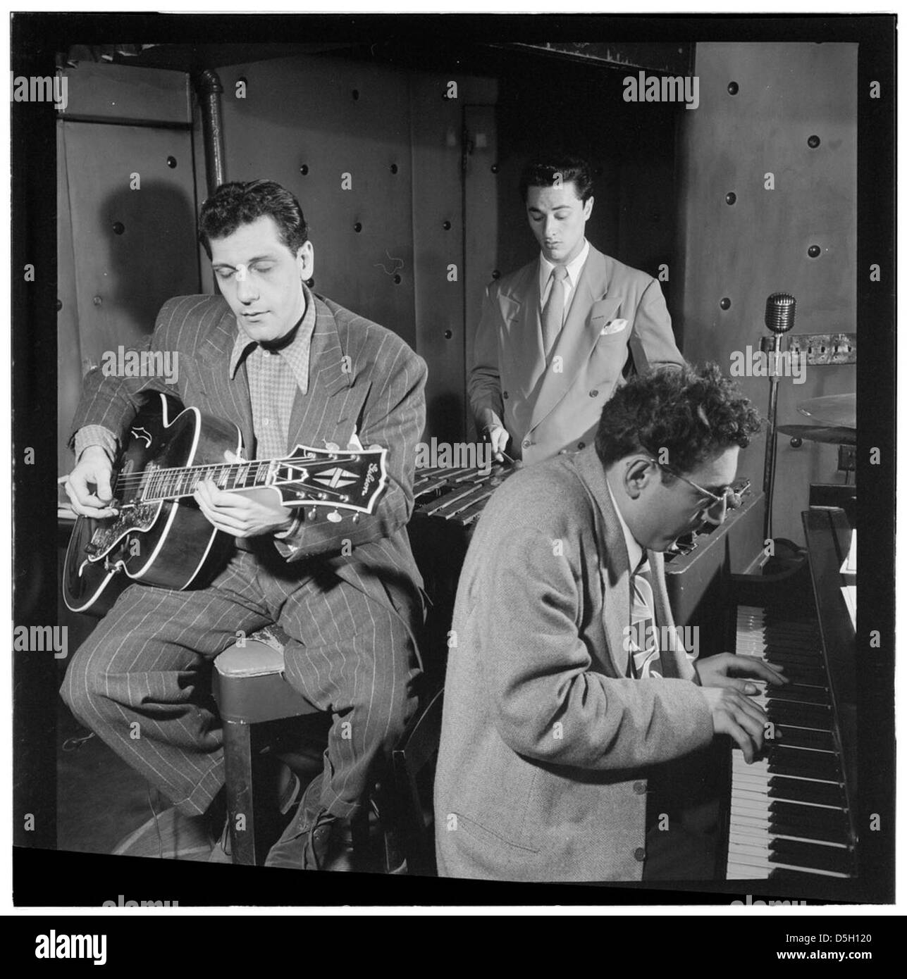 [Portrait of Bill (Buddy) De Arango, Terry Gibbs, and Harry Biss, Three Deuces, New York, N.Y., ca. June 1947] (LOC) Stock Photo
