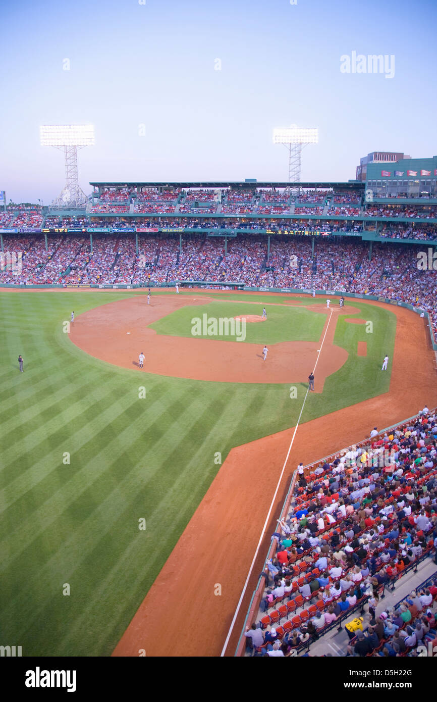 Fenway park hi-res stock photography and images - Alamy