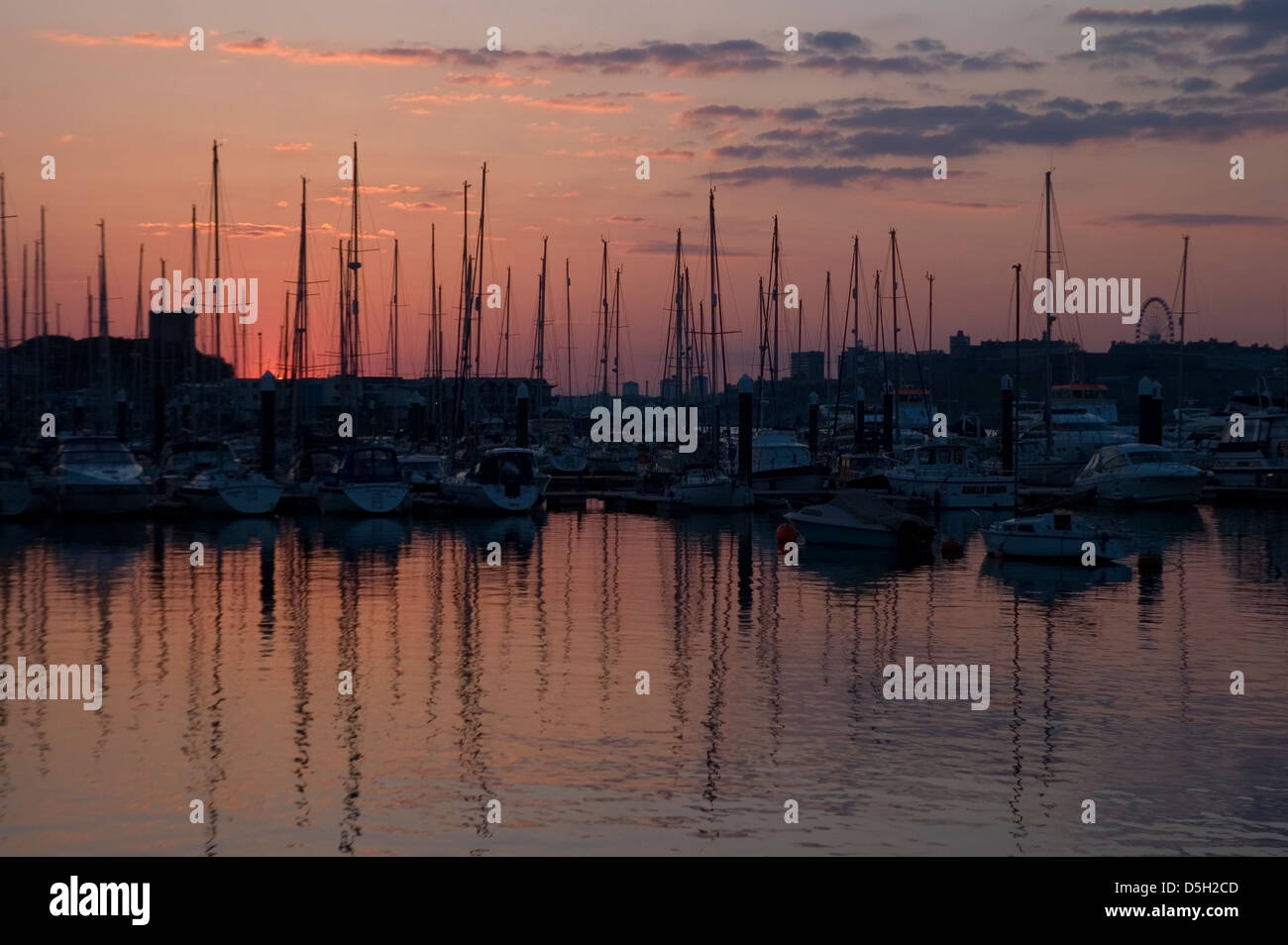 Sunset over Mount Batten, Plymouth, Devon Stock Photo Alamy