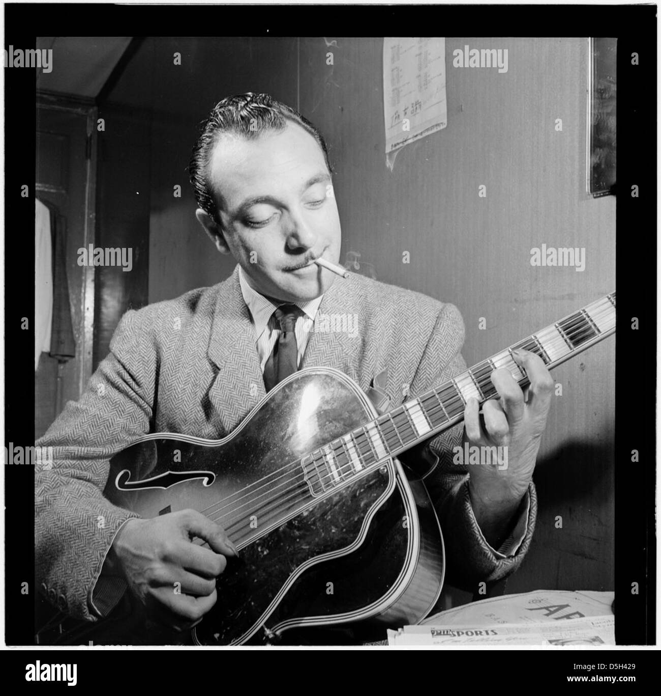 Django reinhardt hi-res stock photography and images - Alamy