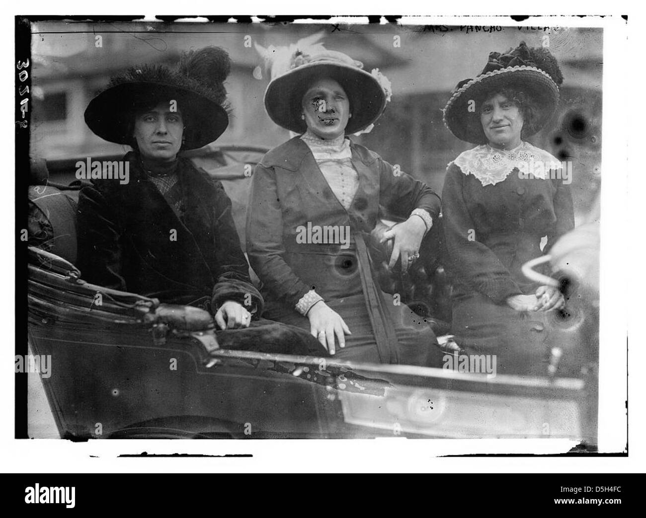Mexican revolution women hi-res stock photography and images - Alamy
