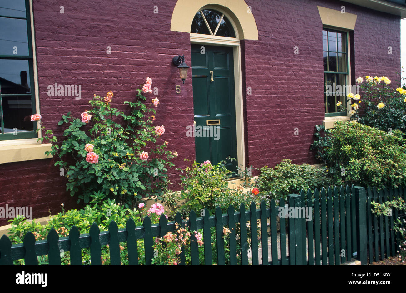 Australia, Tasmania, Hobart, Battery Point Cottage with charming little front garden Stock Photo