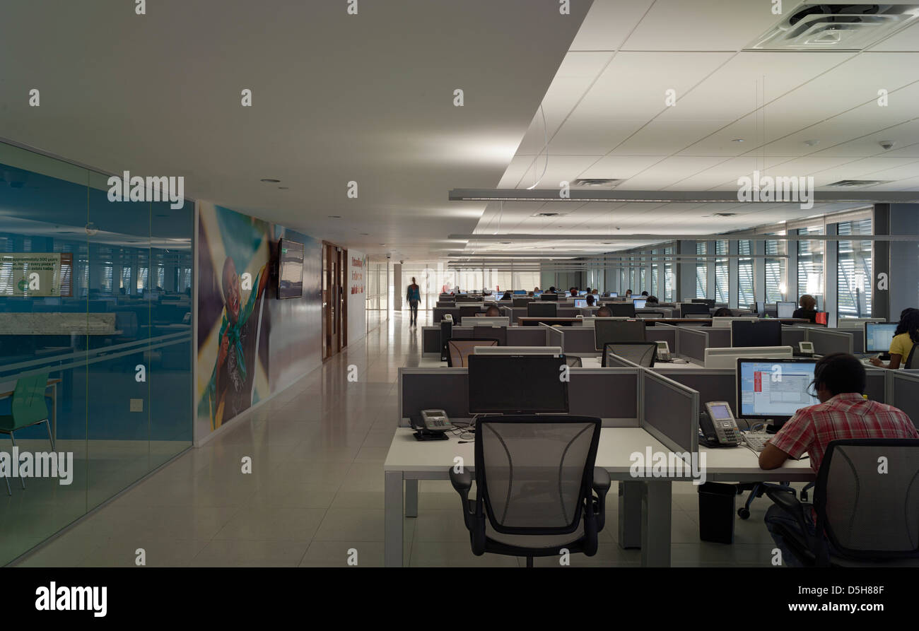 Digicel Caribbean Headquarters, Kingston, Jamaica. Architect de Blacam