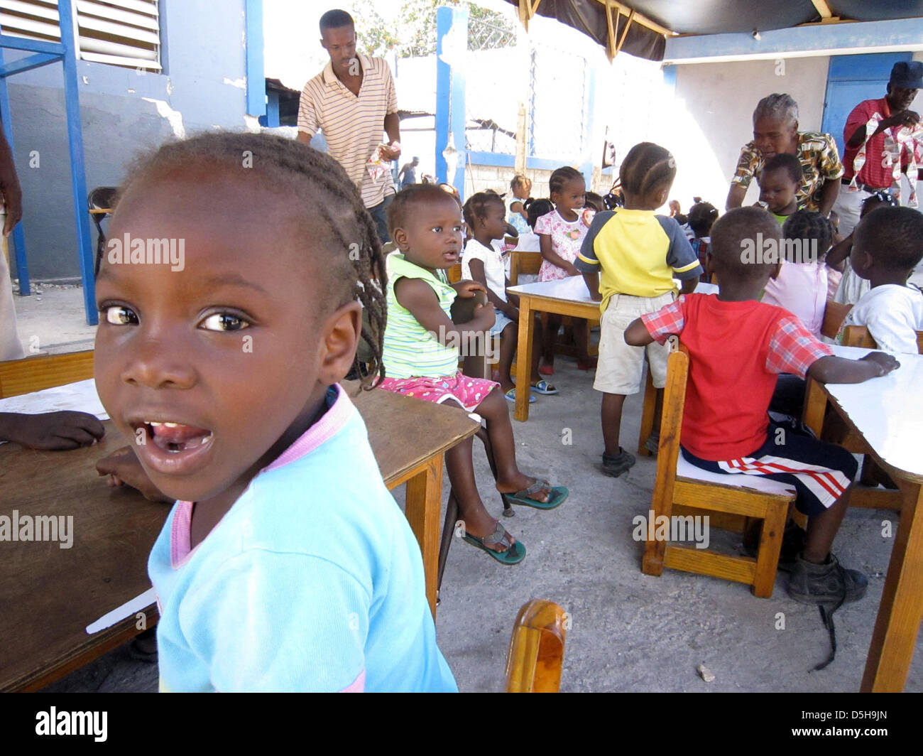 Haitian children play hi-res stock photography and images - Alamy