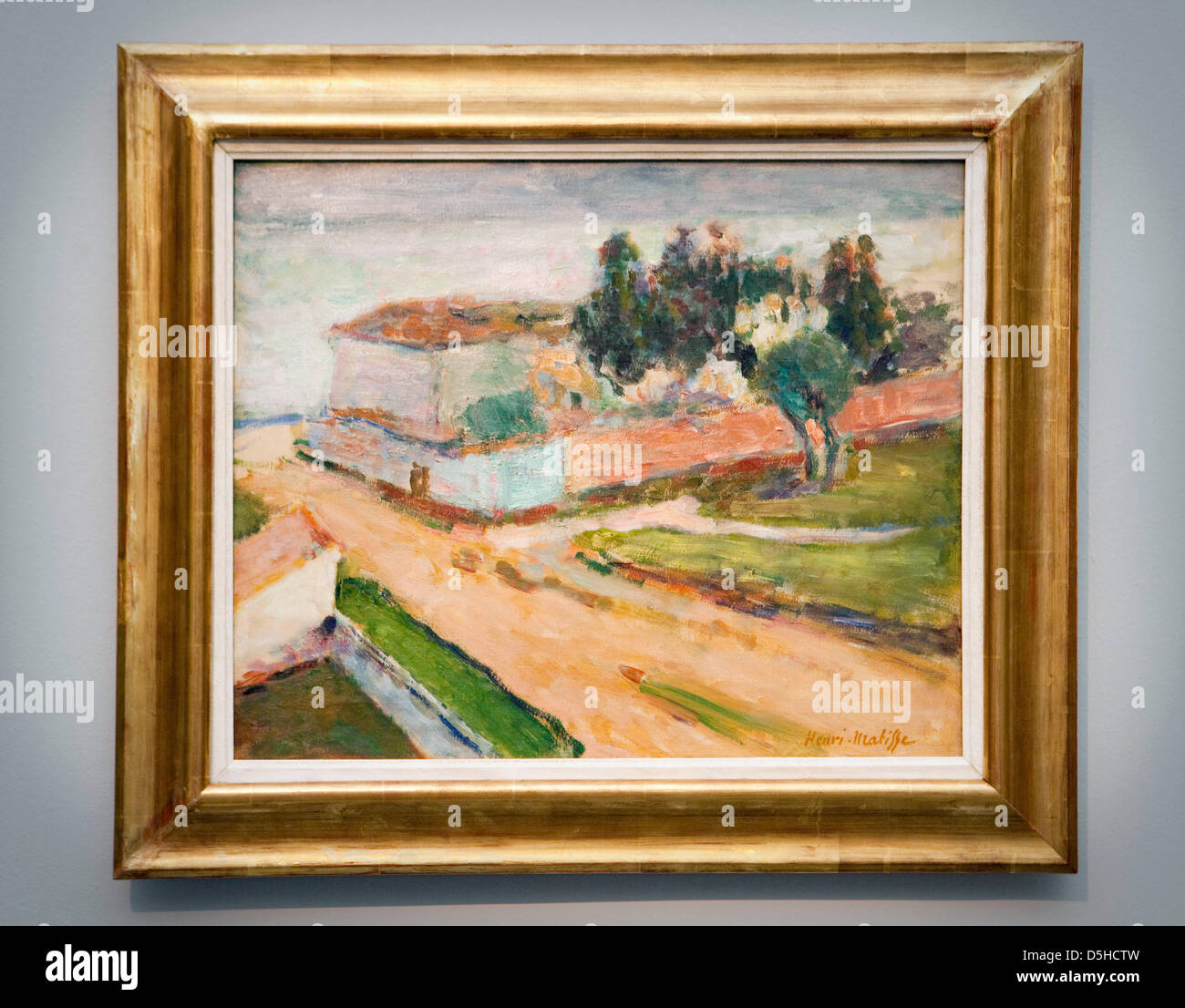 Journalists take a pictures of the oil painting 'Le Mur Rose' (1898) by ...