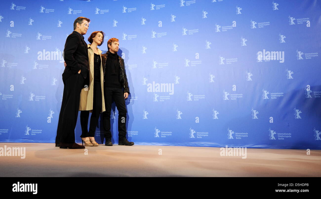US actor Pierce Brosnan (l-r), British actress Olivia Williams and Scottish actor Ewan McGregor attend the photocall for the film 'The Ghost Writer' running in competion during the 60th Berlinale international film festival Friday, 12 February 2010 in Berlin. Photo: Marcus Brandt dpa/lbn Stock Photo