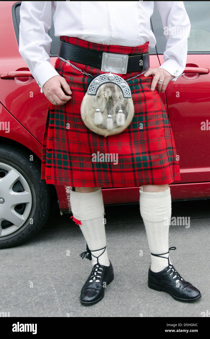 kilt sock tassels