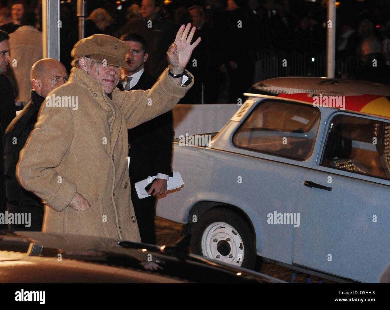 Irish musican Bob Geldof arrives for the Cinema for Peace charity gala in Berlin, Germany, 15 February 2010. Photo: Jens Kalaene Stock Photo