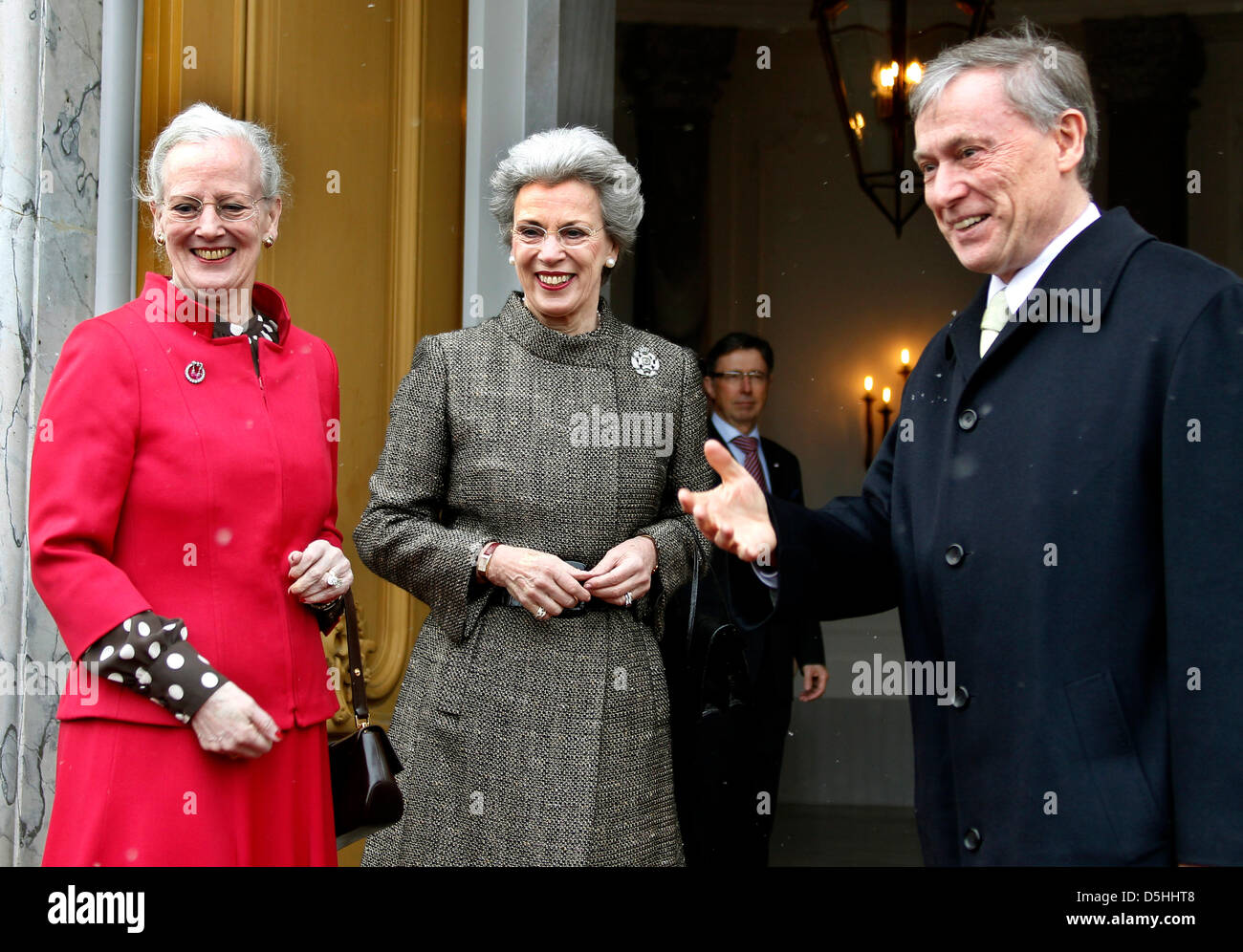danish-queen-margrethe-ii-l-and-her-sister-princess-benedikte-welcome-D5HHT8.jpg