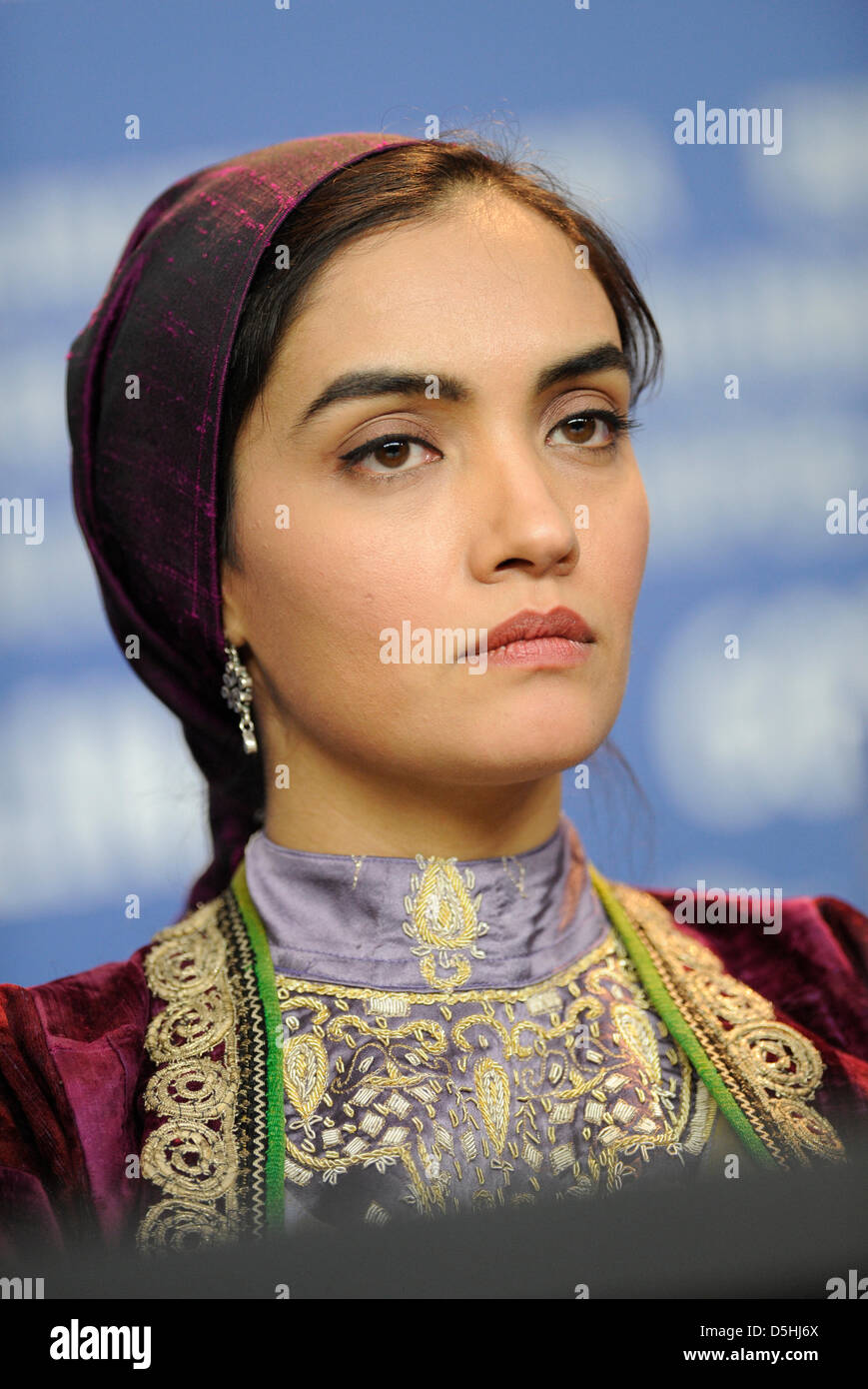 Communication on this topic: Mitra Hajjar, mitra-hajjar/ Forum on this topic: Mariya Nishiuchi, mitra-hajjar/