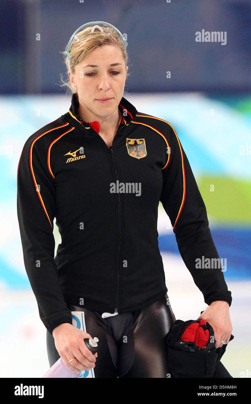 Anni Friesinger-Postma of Germany reacts after the Women's 1000 m Speed Skating at the Richmond Olympic Oval during the Vancouver 2010 Olympic Games, Vancouver, Canada, 18 February 2010.  +++(c) dpa - Bildfunk+++ Stock Photo