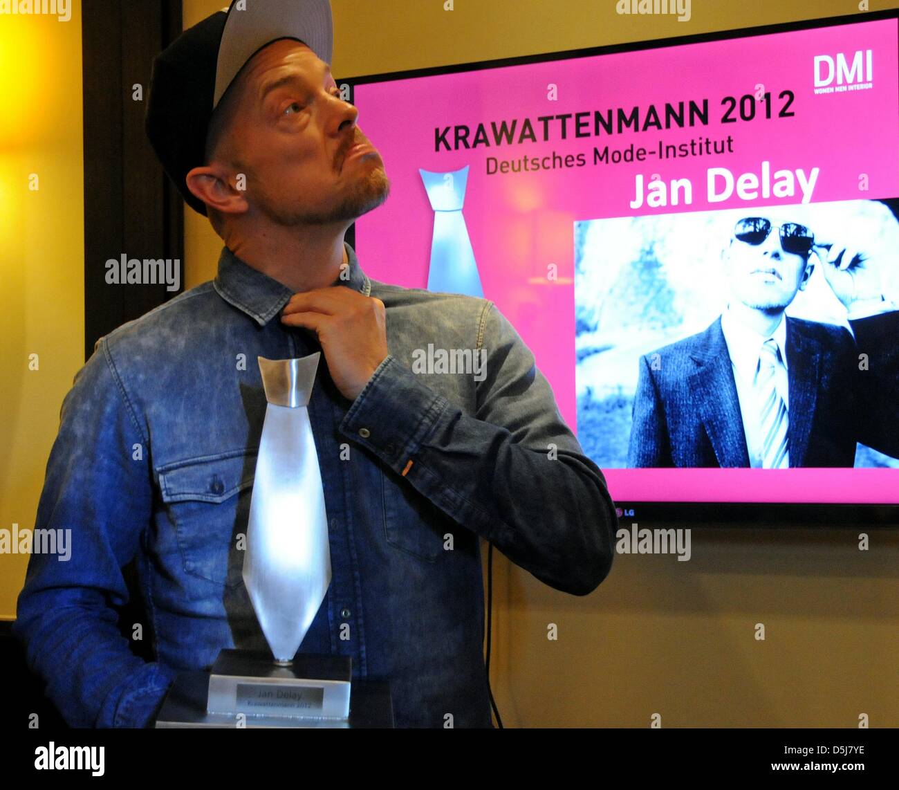Duesseldorf fashion institute hi-res stock photography and images - Alamy