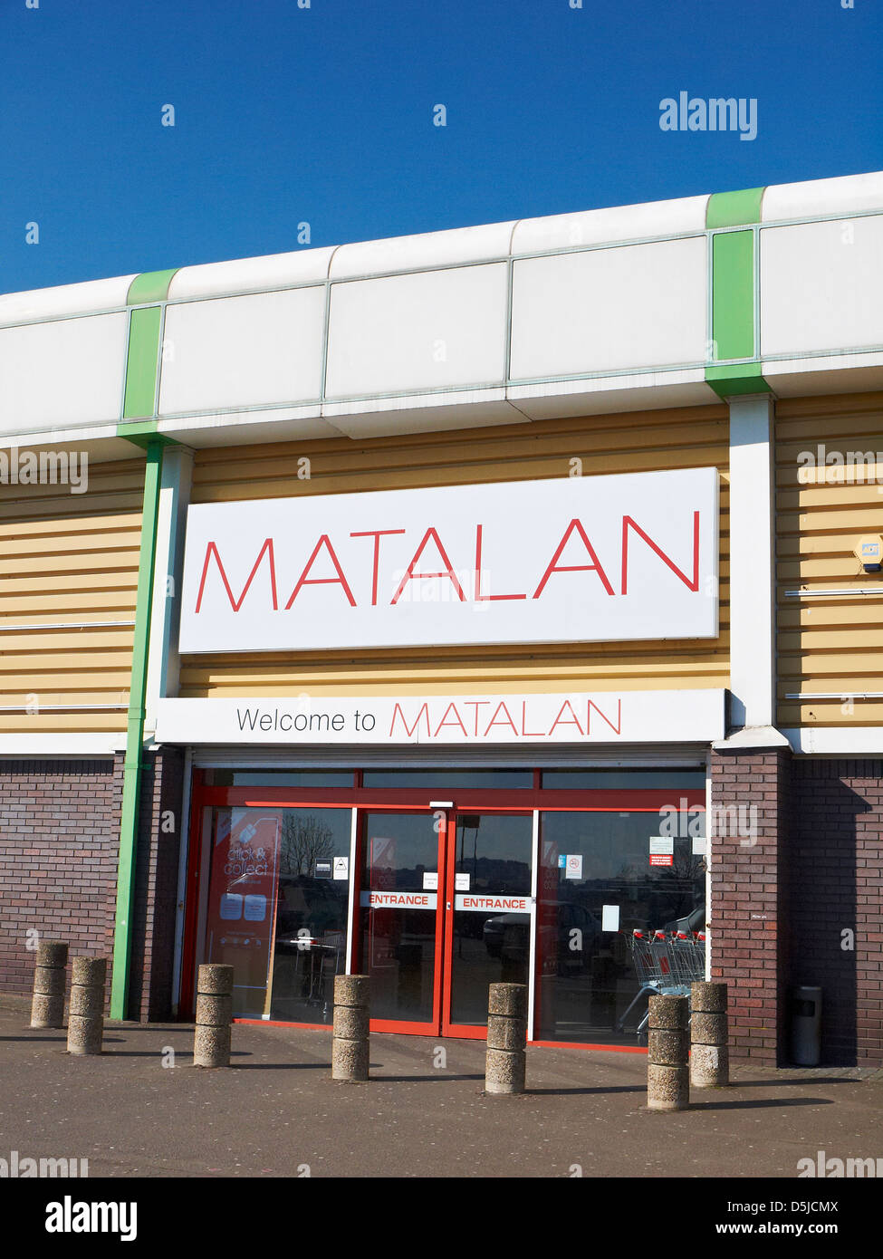 Welcome to Matalan sign with bollard protected entrance to shop Stock Photo