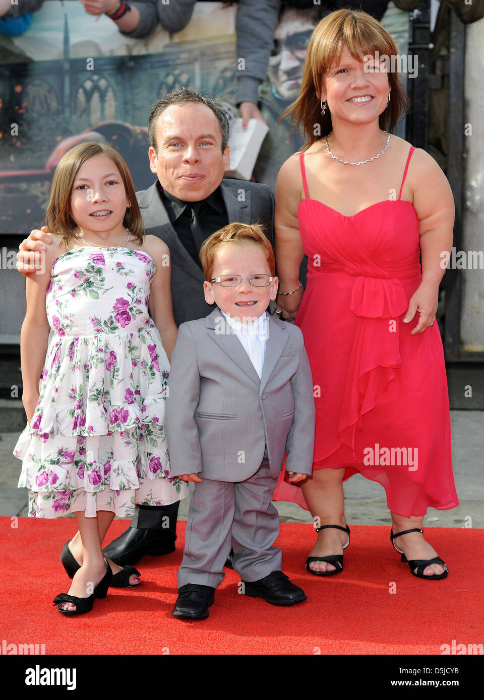 Warwick davis family hi-res stock photography and images - Alamy