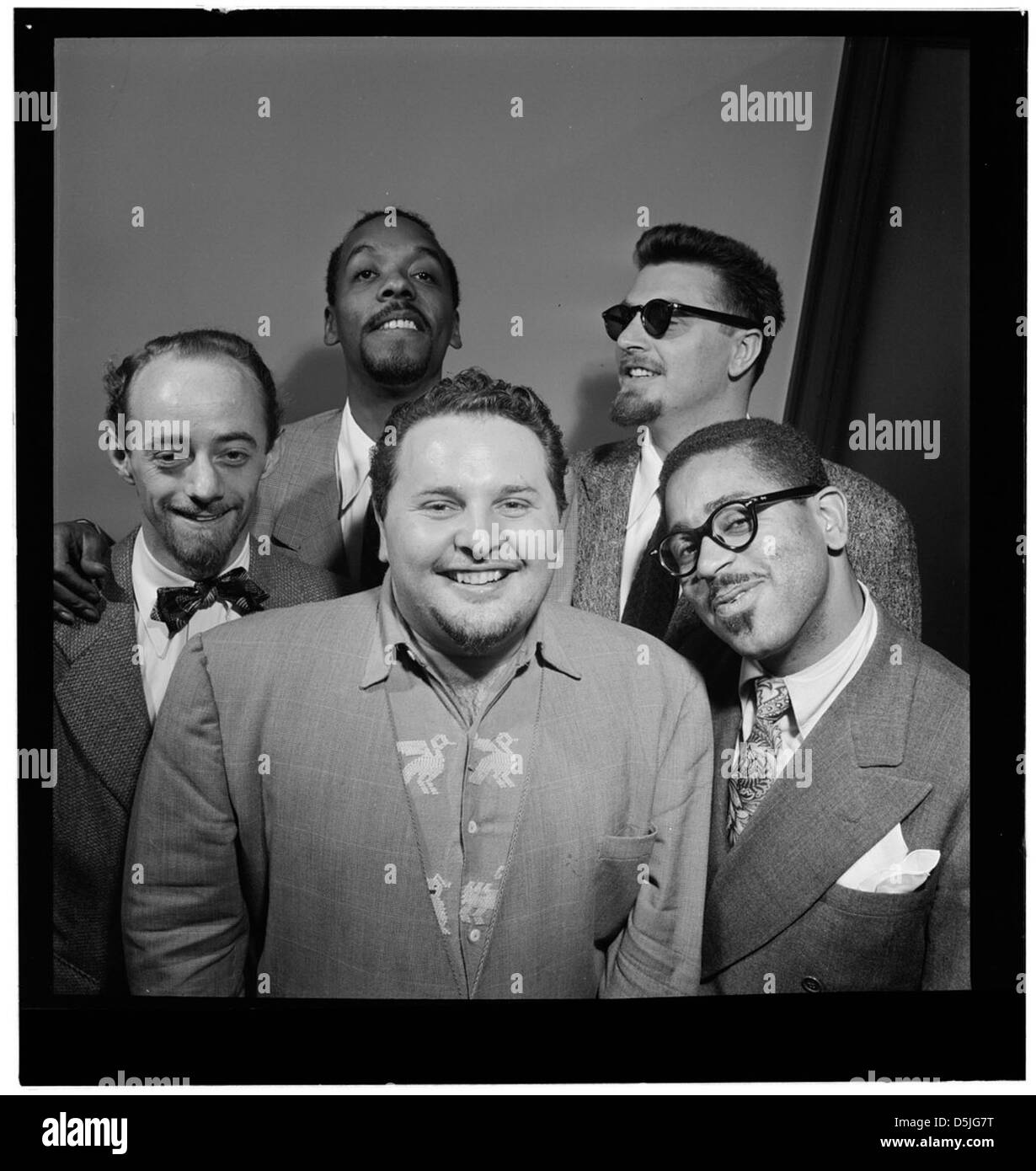 [Portrait of Dave Lambert, John Simmons, Chubby Jackson, George Handy, and Dizzy Gillespie, William P. Gottlieb's office, New York, N.Y., ca. July 1947] (LOC) Stock Photo