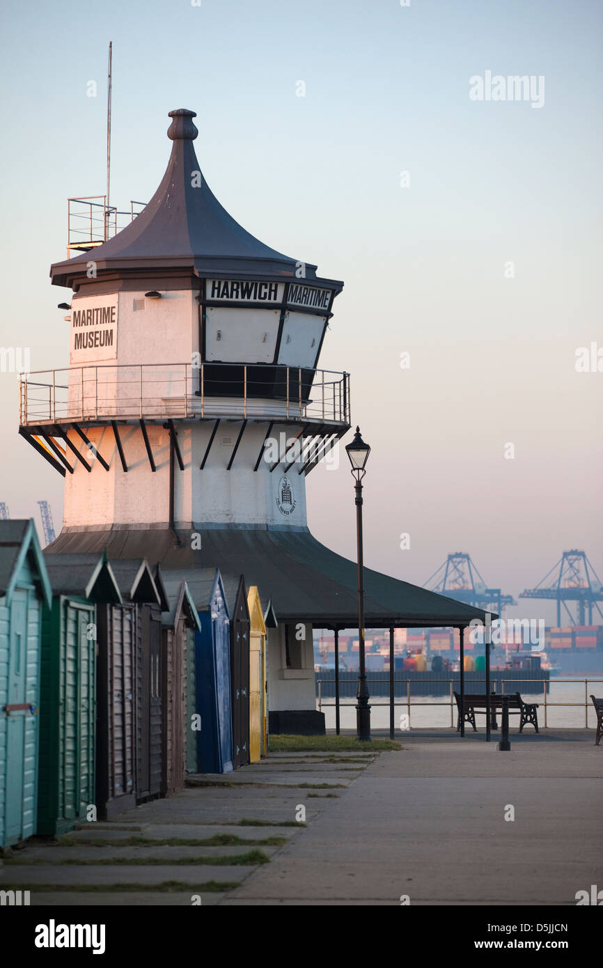 The Low Lighthouse on the harbour front at Hariwch, with the port of
