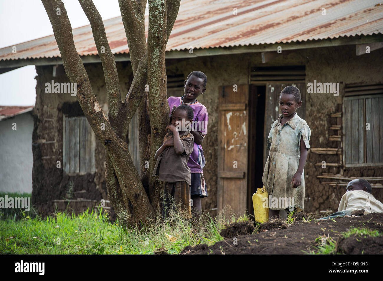 Poor African Family High Resolution Stock Photography and Images - Alamy