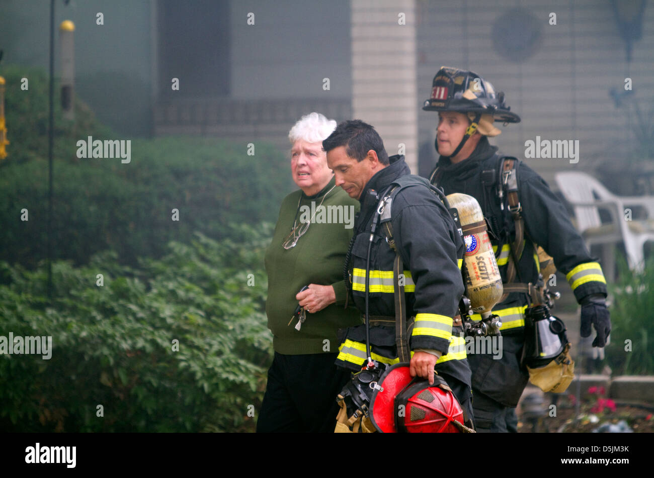 House fire hires stock photography and images Alamy