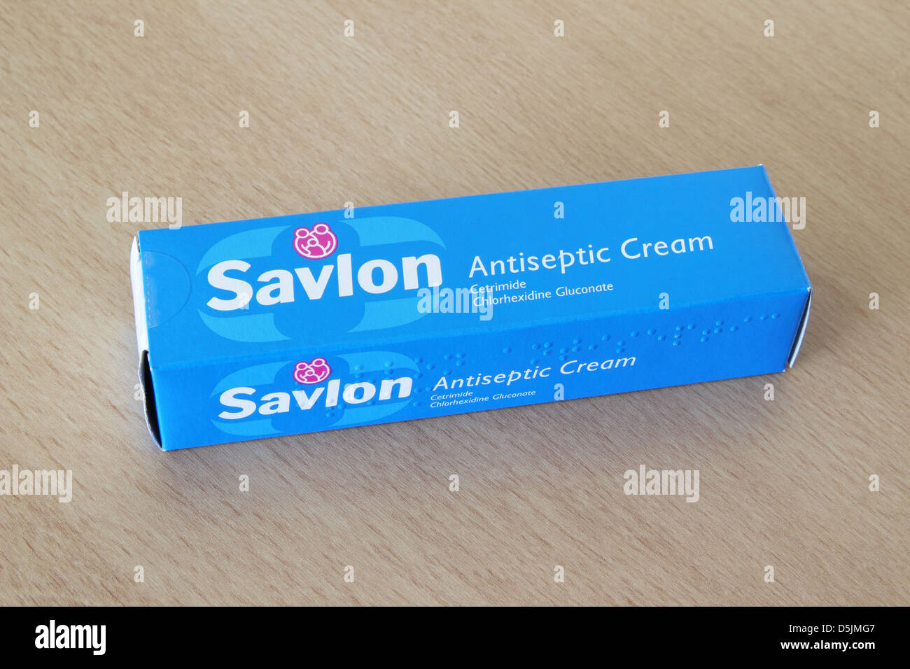 Savlon Antiseptic Cream Stock Photo - Alamy